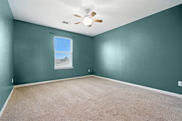 1100 Port Way, Crowley, TX 76036
