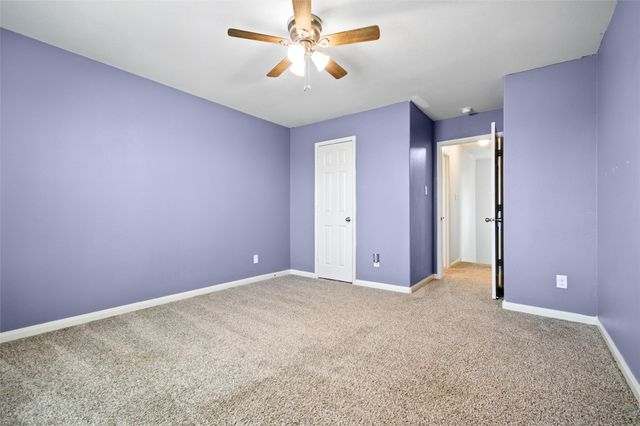 1100 Port Way, Crowley, TX 76036