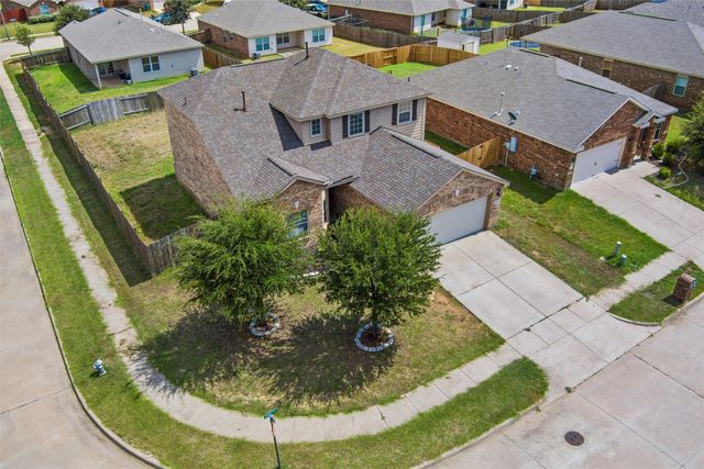 1100 Port Way, Crowley, TX 76036
