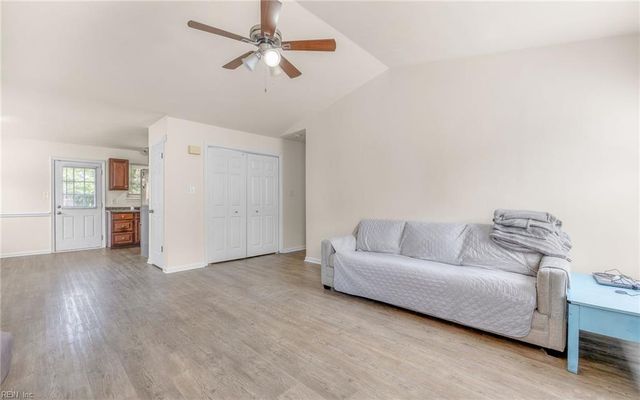 2278 Wolf ST, Virginia Beach, VA 23454