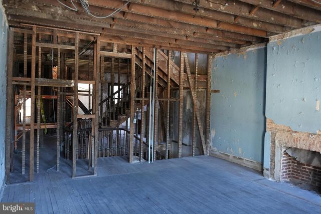 505 N CARROLLTON AVE, Baltimore, MD 21223