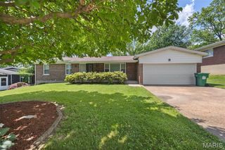13915 Le Sabre Drive, Florissant, MO 63034