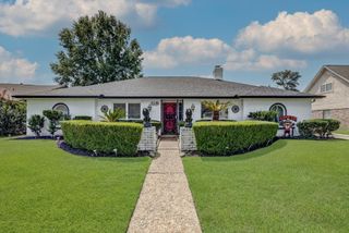 5230 Cripple Creek Court SE, Houston, TX 77017