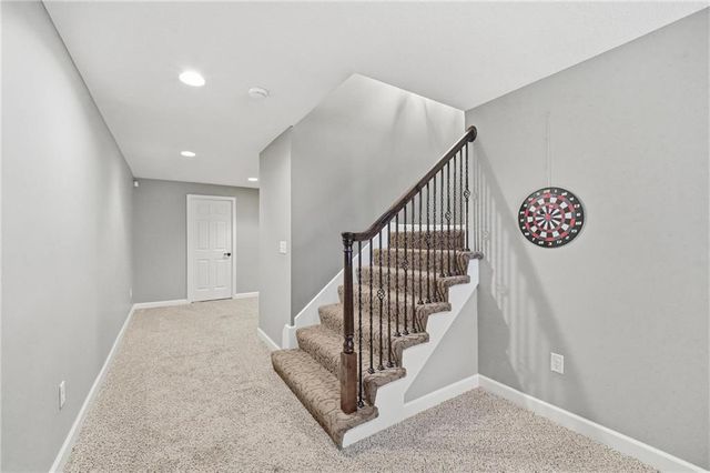 5303 NW 60th Terrace, Kansas City, MO 64151