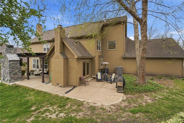 5303 NW 60th Terrace, Kansas City, MO 64151