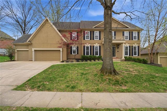 5303 NW 60th Terrace, Kansas City, MO 64151