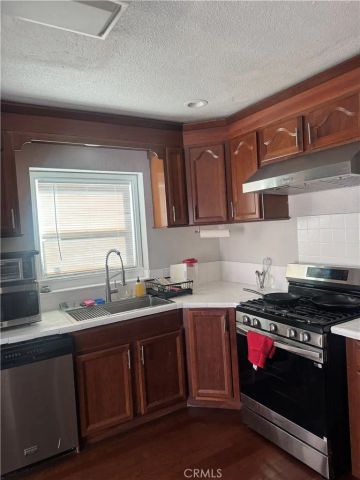 404 Poinsettia, Compton, CA 90221