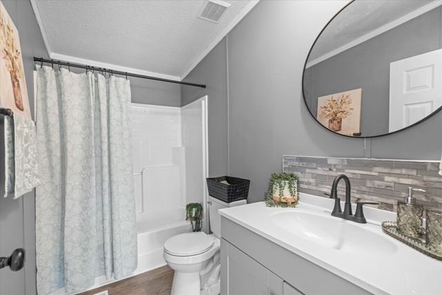 106 W Nance Springs Rd, Resaca, GA 30735