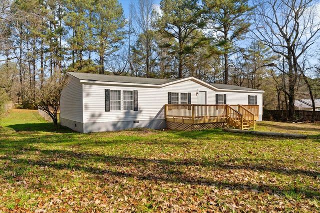 106 W Nance Springs Rd, Resaca, GA 30735