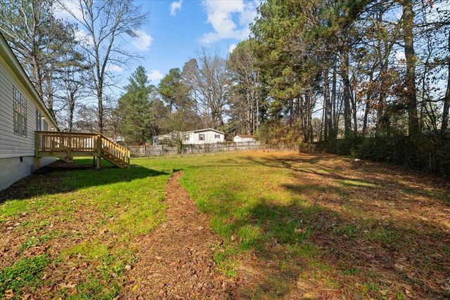 106 W Nance Springs Rd, Resaca, GA 30735