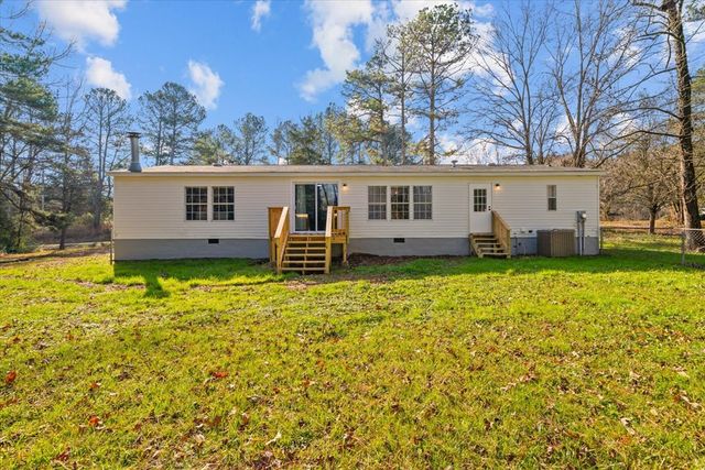 106 W Nance Springs Rd, Resaca, GA 30735