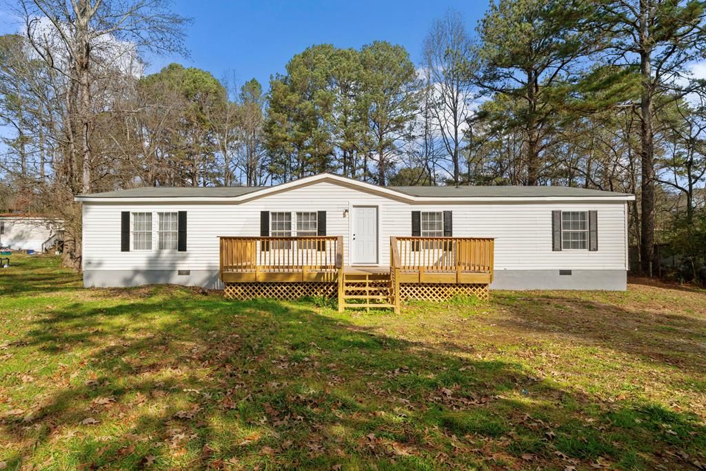 106 W Nance Springs Rd, Resaca, GA 30735