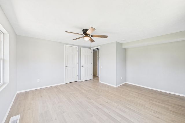 1102 Golf Course Rd, Ava, MO 65608