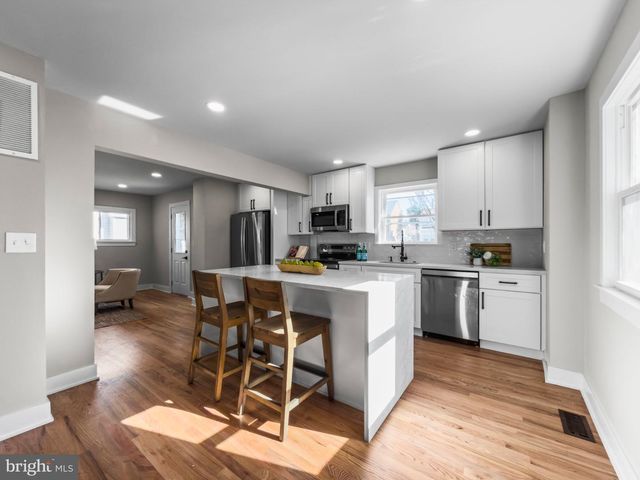 4633 EASTERN AVE, Mount Rainier, MD 20712