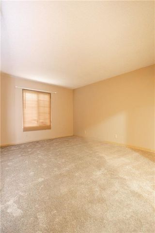 1303 N 43rd Street, St Joseph, MO 64506