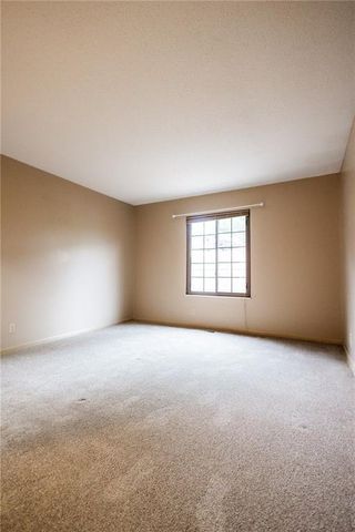 1303 N 43rd Street, St Joseph, MO 64506