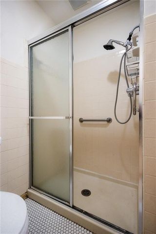 1303 N 43rd Street, St Joseph, MO 64506