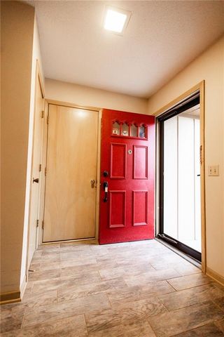 1303 N 43rd Street, St Joseph, MO 64506