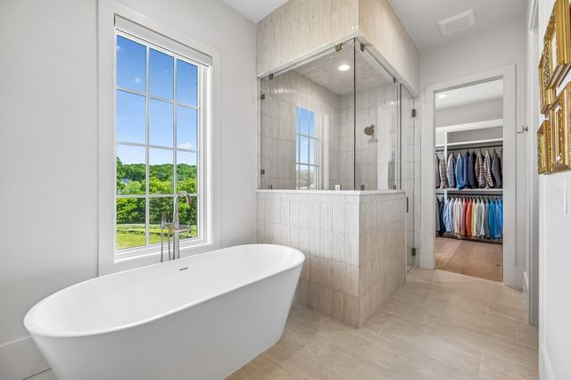 8384 Solstice Dr, College Grove, TN 37046