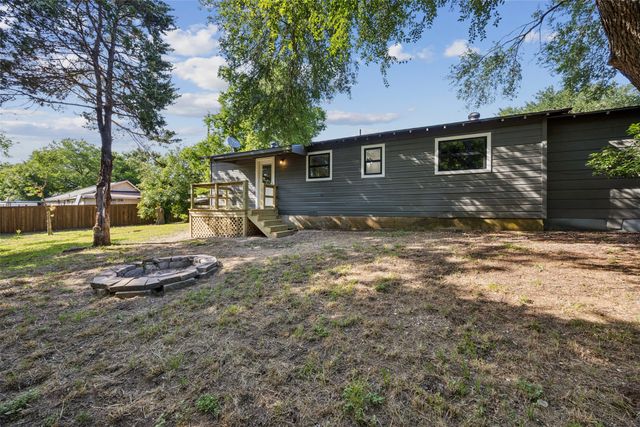656 Sardis Road, Midlothian, TX 76065