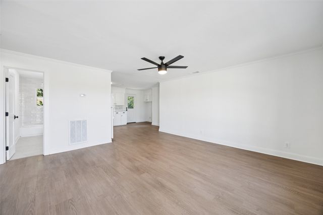 656 Sardis Road, Midlothian, TX 76065