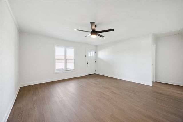 656 Sardis Road, Midlothian, TX 76065