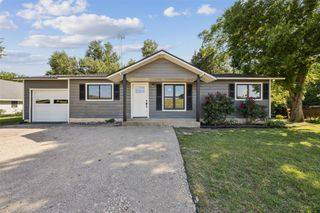 656 Sardis Road, Midlothian, TX 76065