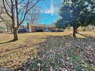 4949 IDLEWILDE RD, Shady Side, MD 20764