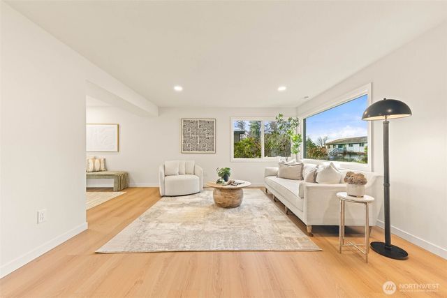 7210 173rd Street SW, Edmonds, WA 98026