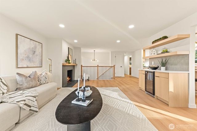 7210 173rd Street SW, Edmonds, WA 98026