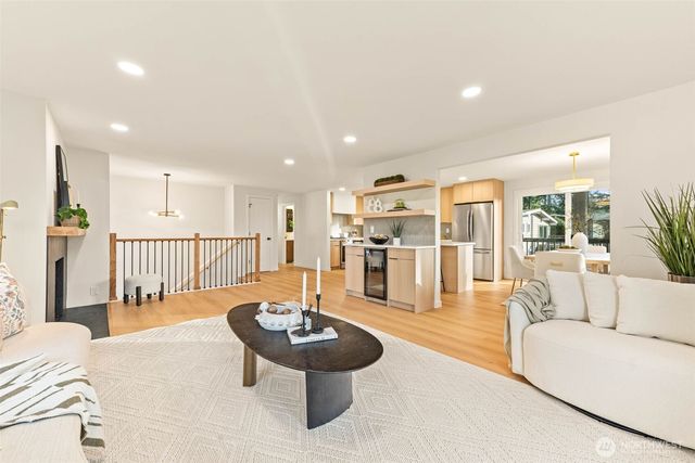 7210 173rd Street SW, Edmonds, WA 98026