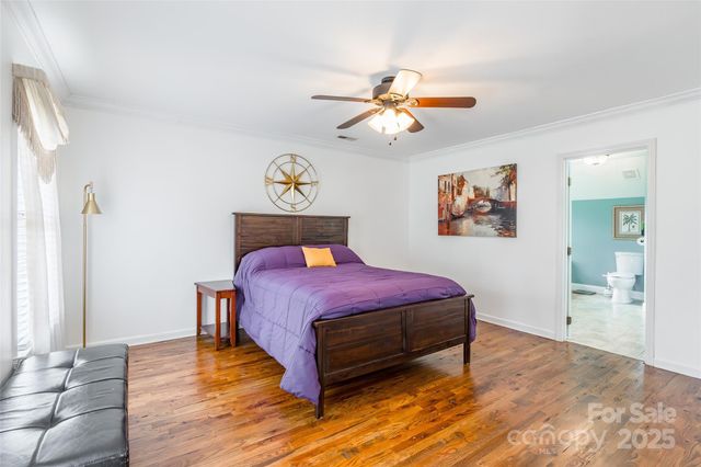 8230 Quail Hollow Drive, Harrisburg, NC 28075