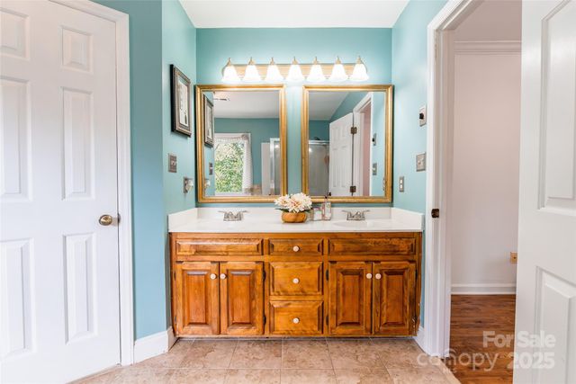 8230 Quail Hollow Drive, Harrisburg, NC 28075