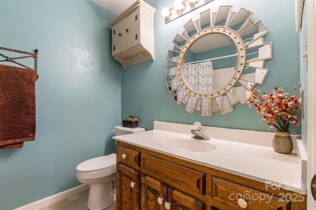 8230 Quail Hollow Drive, Harrisburg, NC 28075