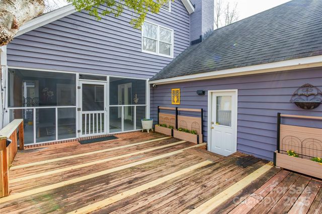 8230 Quail Hollow Drive, Harrisburg, NC 28075