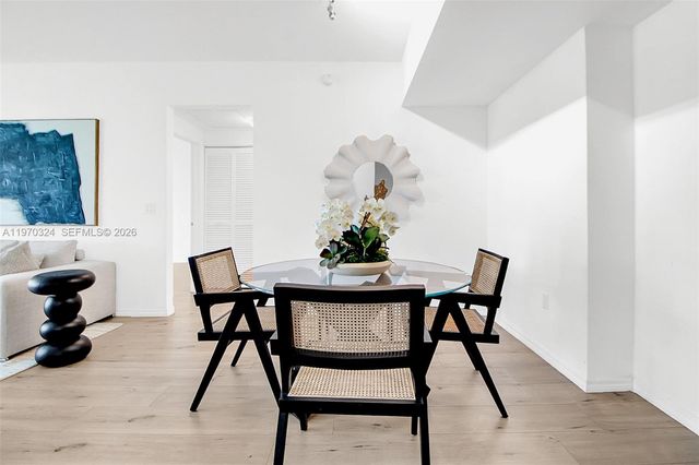 951 Brickell Ave 505, Miami, FL 33131