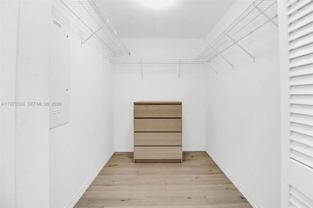 951 Brickell Ave 505, Miami, FL 33131