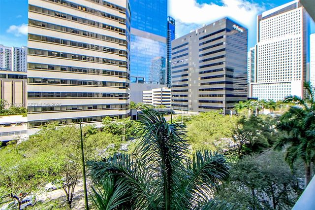 951 Brickell Ave 505, Miami, FL 33131