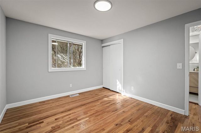 500 Kingridge Drive, Ballwin, MO 63011