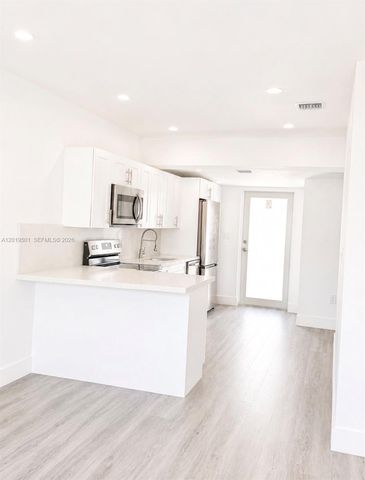 1881 NW 157th St, Miami Gardens, FL 33054