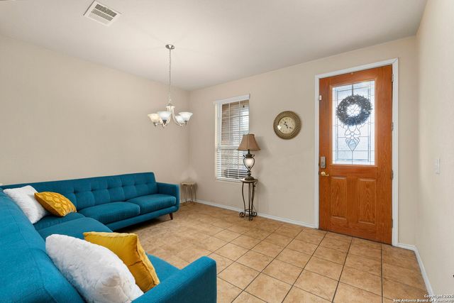 2539 Skybound, San Antonio, TX 78245
