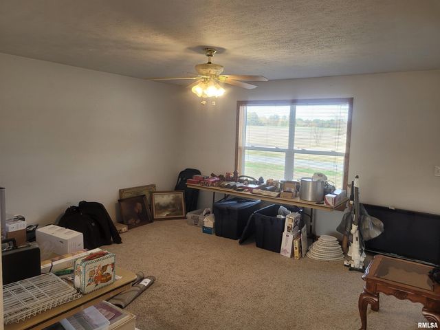 103 E Highline Road, Woodlawn, IL 62898