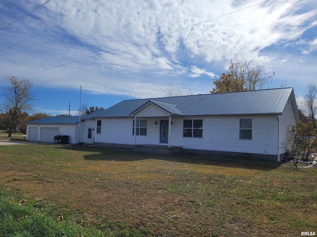 103 E Highline Road, Woodlawn, IL 62898