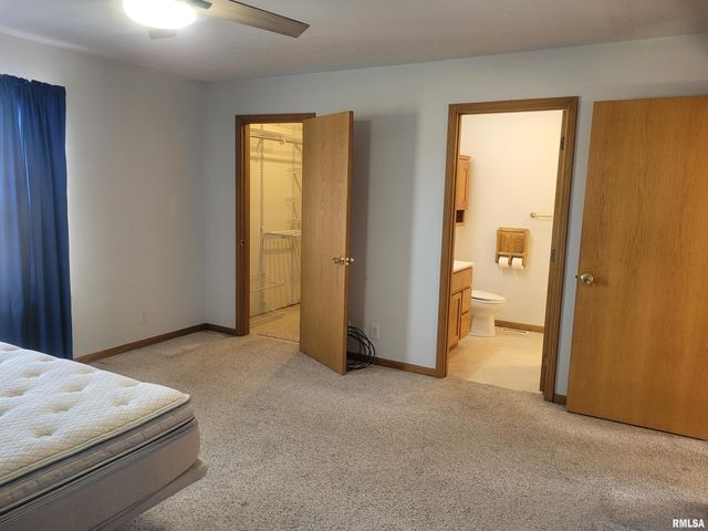 103 E Highline Road, Woodlawn, IL 62898