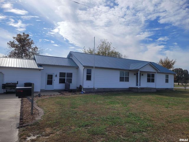 103 E Highline Road, Woodlawn, IL 62898