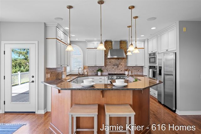 7105 Placid Pointe Court, Caledonia, MI 49316