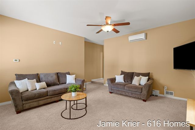 7105 Placid Pointe Court, Caledonia, MI 49316