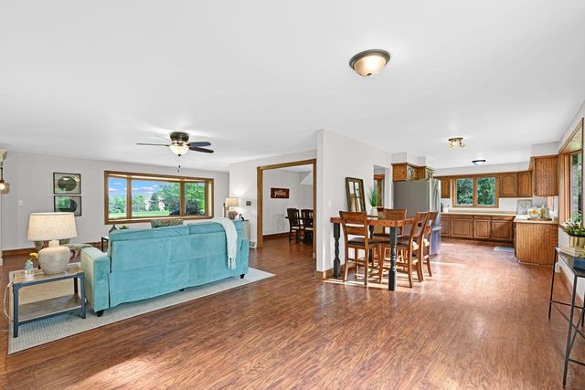 S90W34465 Whitetail DRIVE, Eagle, WI 53119