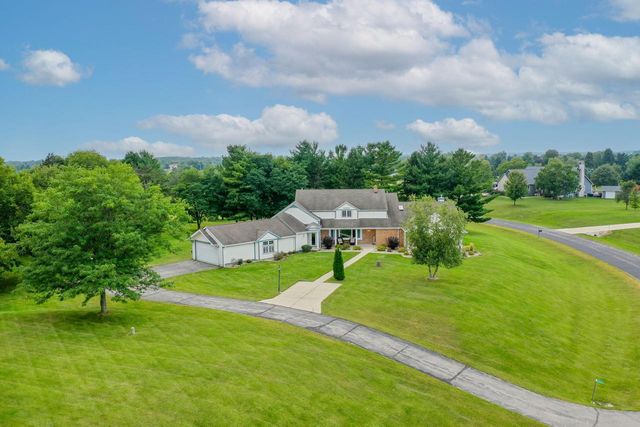 S90W34465 Whitetail DRIVE, Eagle, WI 53119