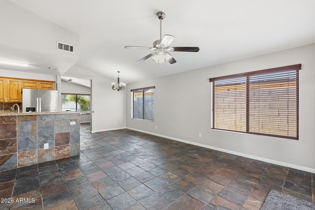 22619 N 31ST Drive, Phoenix, AZ 85027 — photo 2